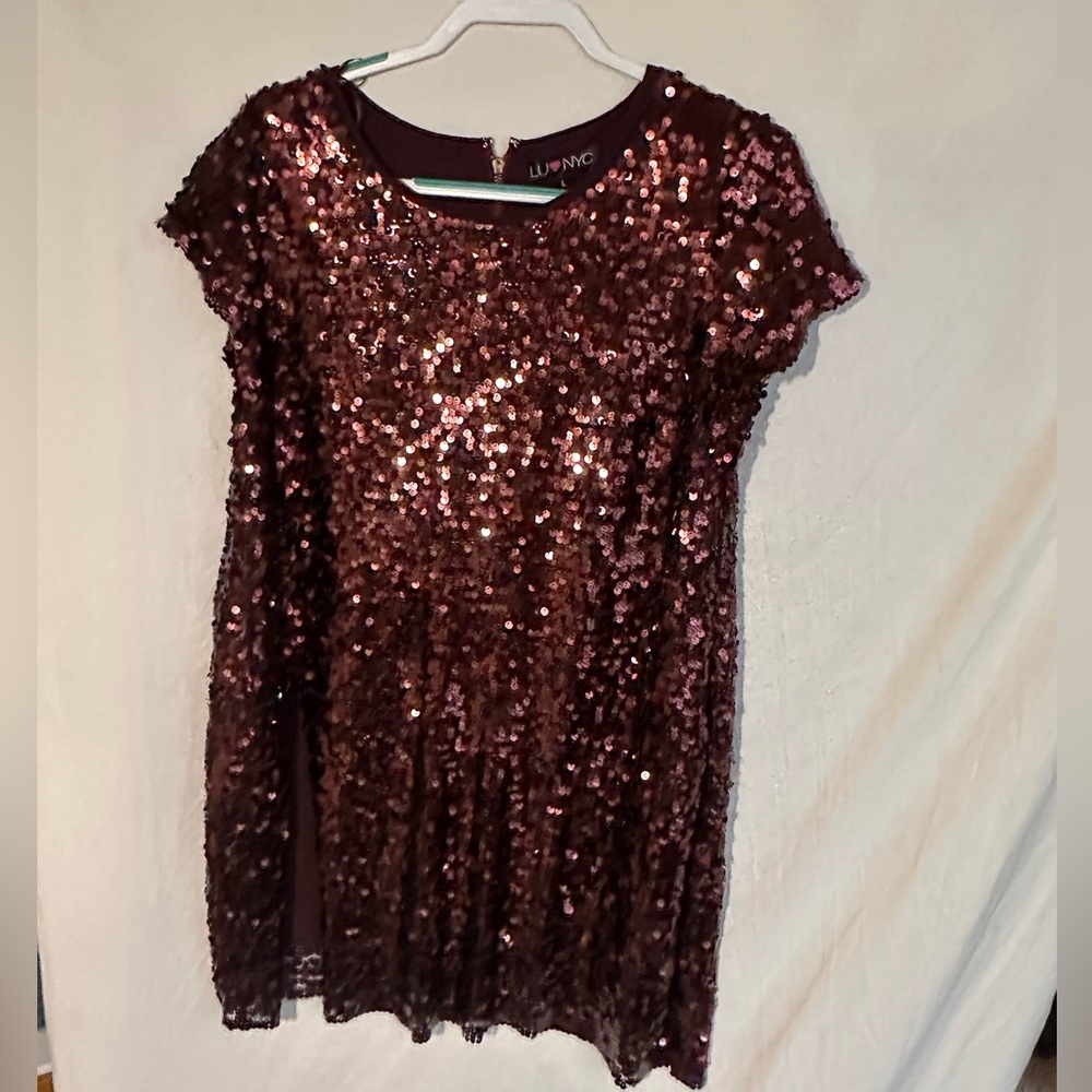 Purple sequins t shirt dress